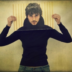 Captivating Sleeveface Photography