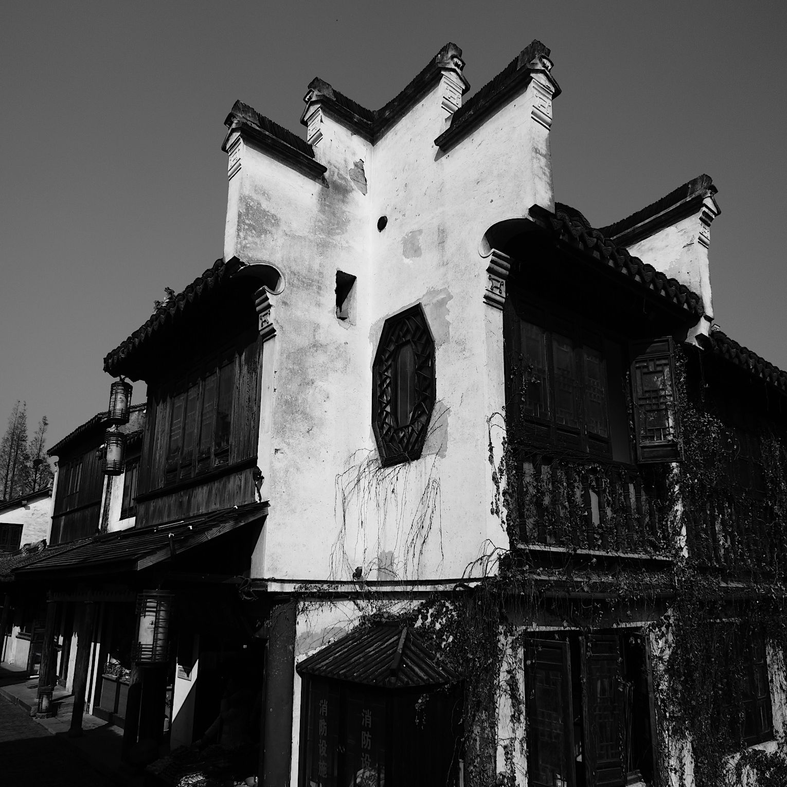 Zhouzhuang Ancient Town Walk Winter 2023 11 Web