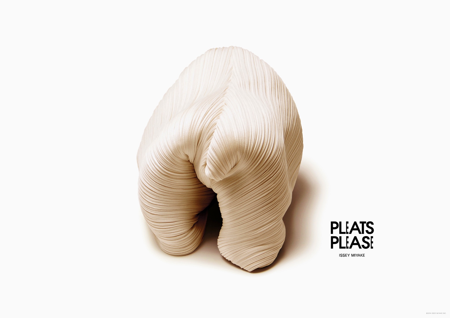pleats-please-animals-2015-06