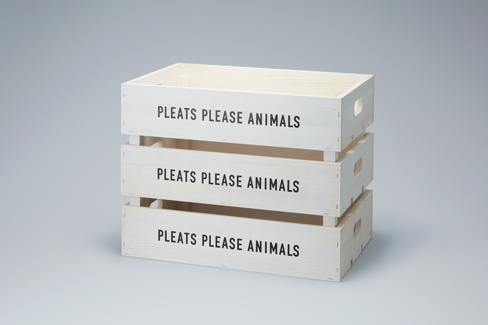 pleats-please-animals-2015-17