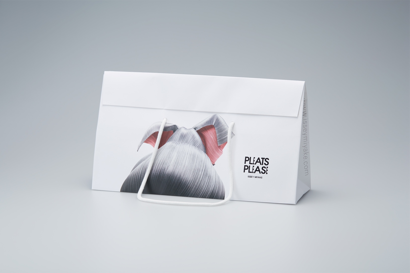 pleats-please-animals-2015-23